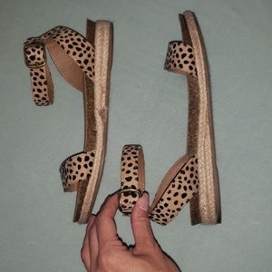 Sz8.5 animal print sandals unr8ed brand